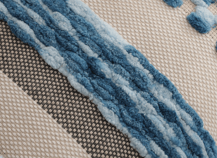 Coussin texturé bleu et blanc écru 45x45 cm NEXUS