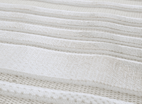 Tapis gris à motifs de lignes 160 x 230 cm PERTONA